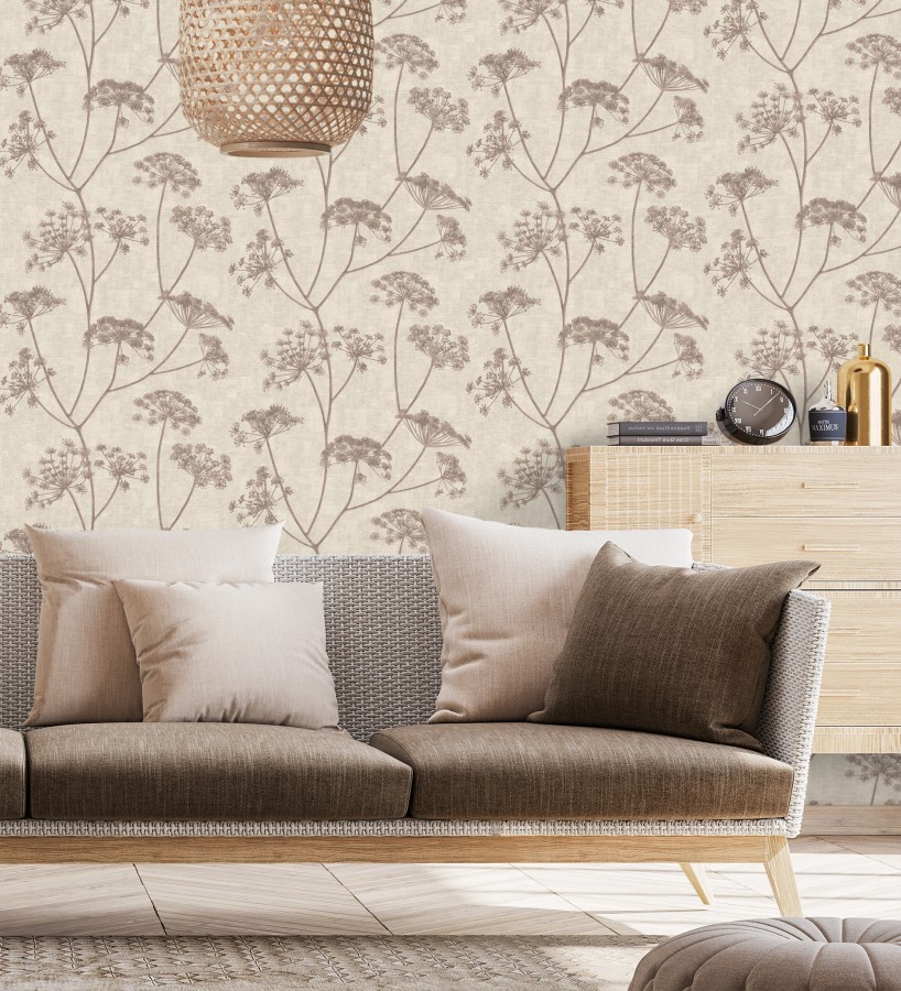 Papel pintado de hojas tono berenjena con fondo textil en relieve  Marlow Wildflower 683657