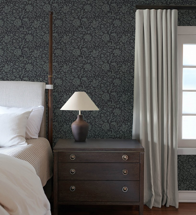 Papel pintado floral con hojas estilo vintage fondo azul oscuro  Waverly Ornate 683665