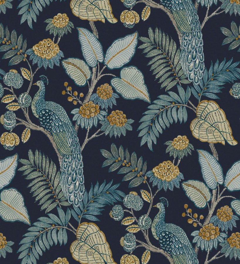 Papel pintado exótico de pavos reales y selva fondo azul oscuro  Mayfair Peacock 683682
