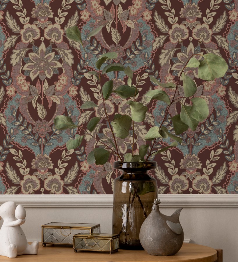 Papel pintado ornamental de flores estilo inglés fondo burdeos  Chelsea Regal 683695