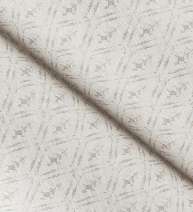 Papel pintado rombos sobre lienzo diseño ikat tonos beige  Skye Trellis 683712