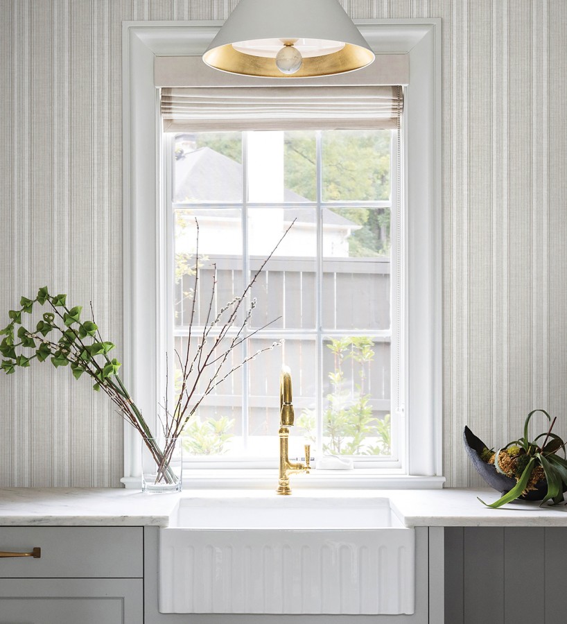 Papel pintado rayas lino gris piedra y arena  Kensington Pinstripe 683754