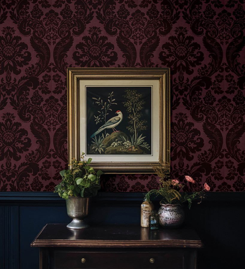 Papel pintado damasco en relieve con terciopelo color burdeos  Adagio 683772