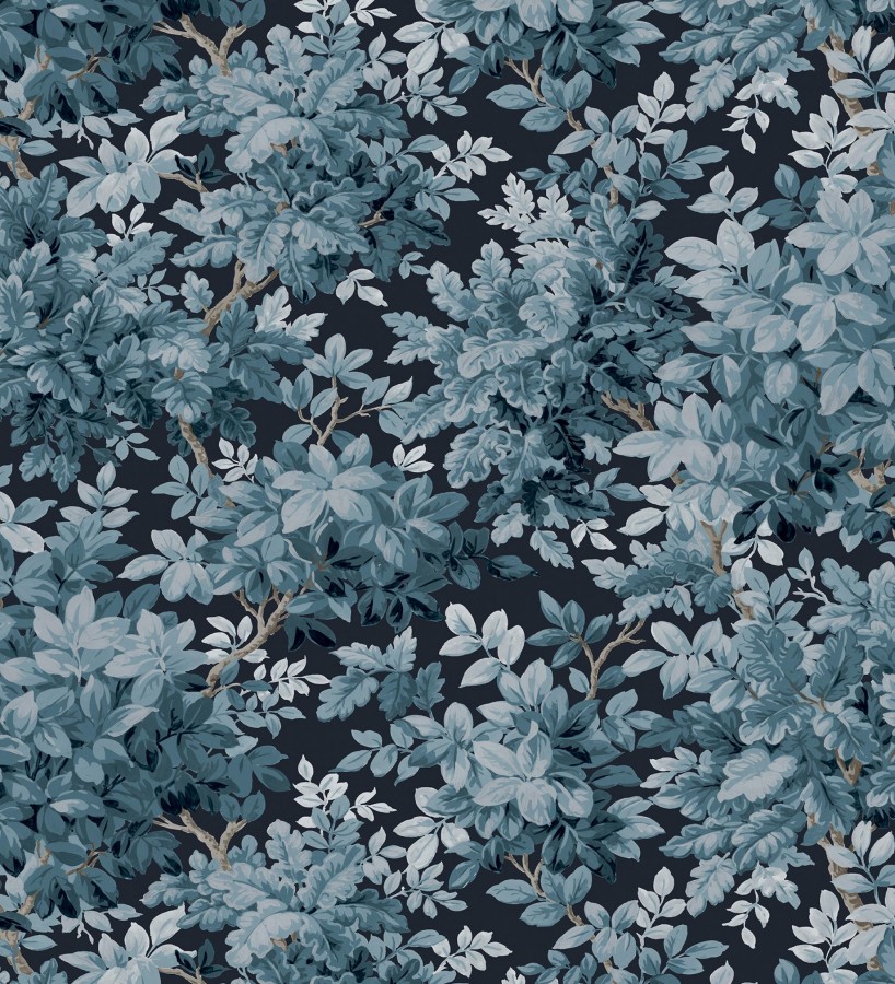 Papel pintado bosque frondoso con tonos azules  Cotswold Foliage 683775