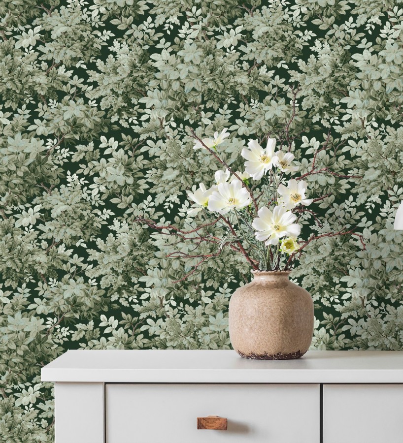 Papel pintado bosque frondoso tonos verde oliva  Cotswold Foliage 683776