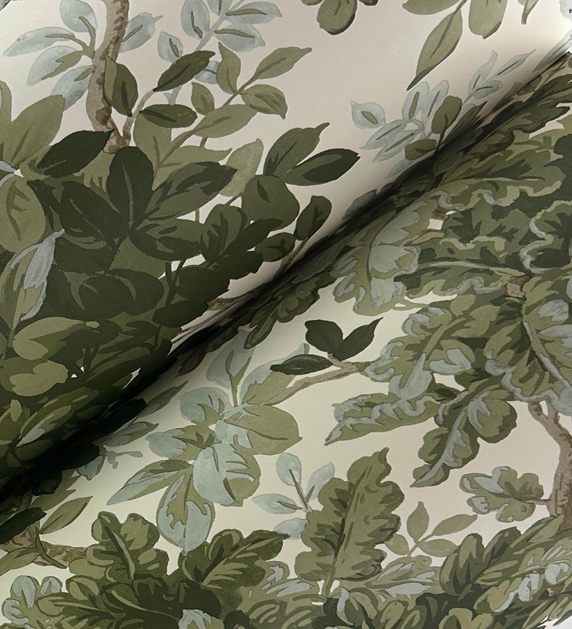 Papel pintado bosque frondoso tonos verde y crema  Cotswold Foliage 683778