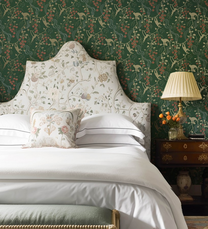 Papel pintado monos en la selva y frutos rojos fondo verde  Luanda Monkey 683780