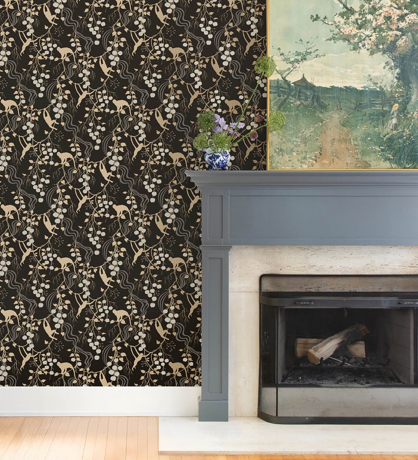 Papel pintado monos en la selva y frutos rojos fondo negro  Luanda Monkey 683781