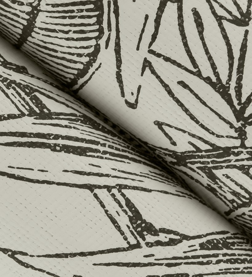 Papel pintado hojas de selva color negro sobre fondo tejido en fibras vegetales  Midnight Palms 683814