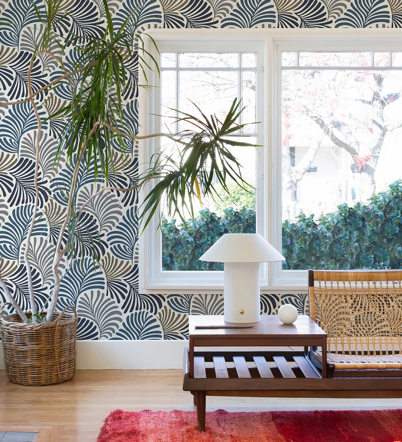 Papel pintado de hojas estilo retro colores azules ocre y gris  Amara Palms 683823