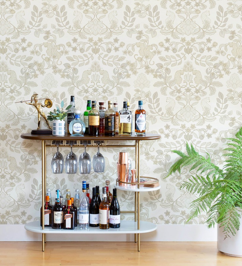 Papel pintado jardín de leopardos fondo blanco roto   Liana Eden 683830