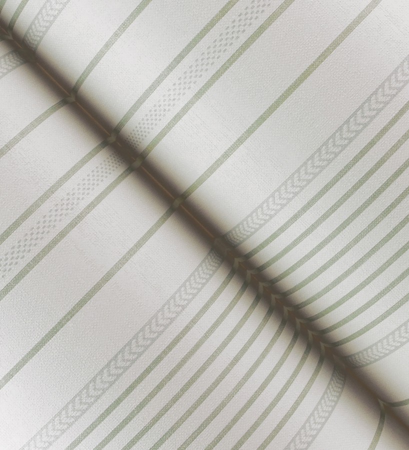 Papel pintado rayas de sastre tonos verdes y textura textil  Victoria Regal 683945