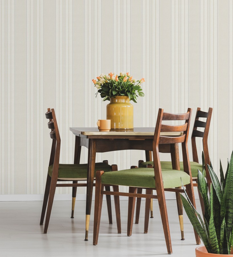 Papel pintado rayas de sastre tonos beige y textura textil  Victoria Regal 683947