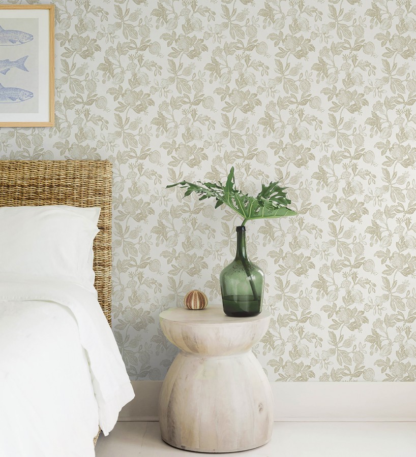 Papel pintado de flores y granadas tonos beige  Sienna Floral 683953