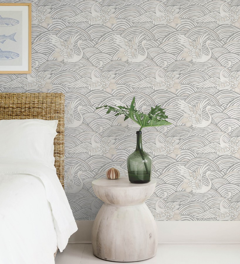 Papel pintado grullas y ondas estilo japonés acuarela tonos grises  Mila Winged 683956