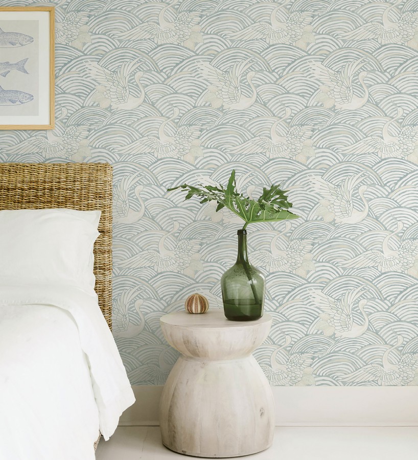 Papel pintado grullas y ondas estilo japonés acuarela tonos azules  Mila Winged 683958
