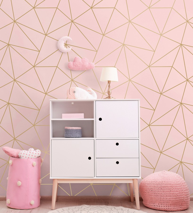 Papel pintado geométrico de líneas doradas fondo rosa  Noa Pink 684091