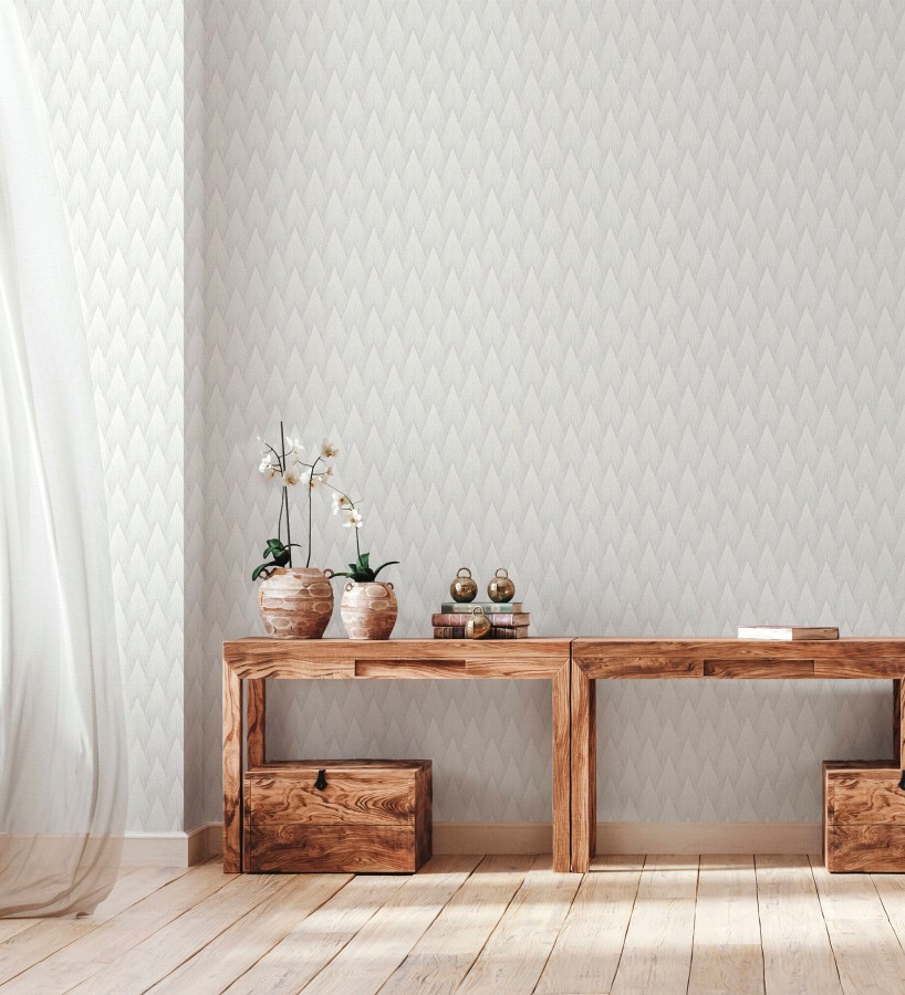 Papel pintado escamas punta de flecha metalizadas en blanco  Swanson Glam 684113