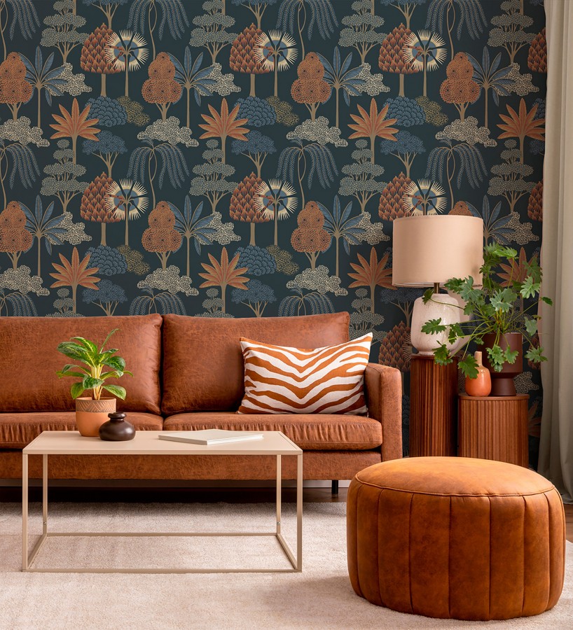 Papel pintado bosque exótico de palmeras con detalles dorados  Sumatra Groovy 684227