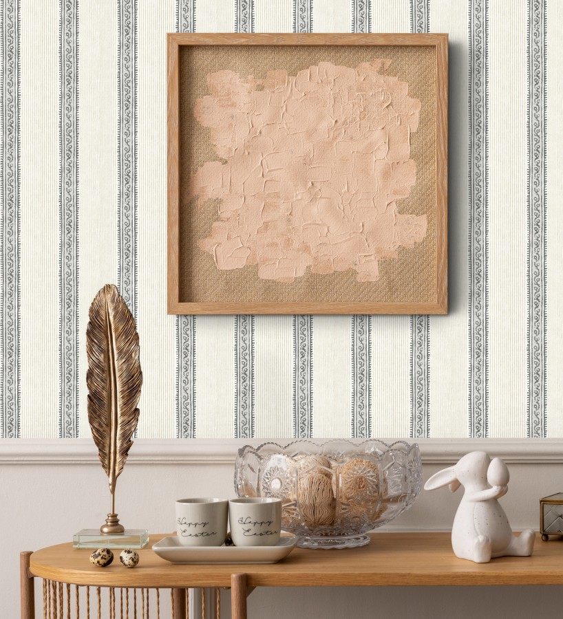 Papel pintado texturizado de rayas elegantes con grecas grises  Tisbury Pinstripe 684279
