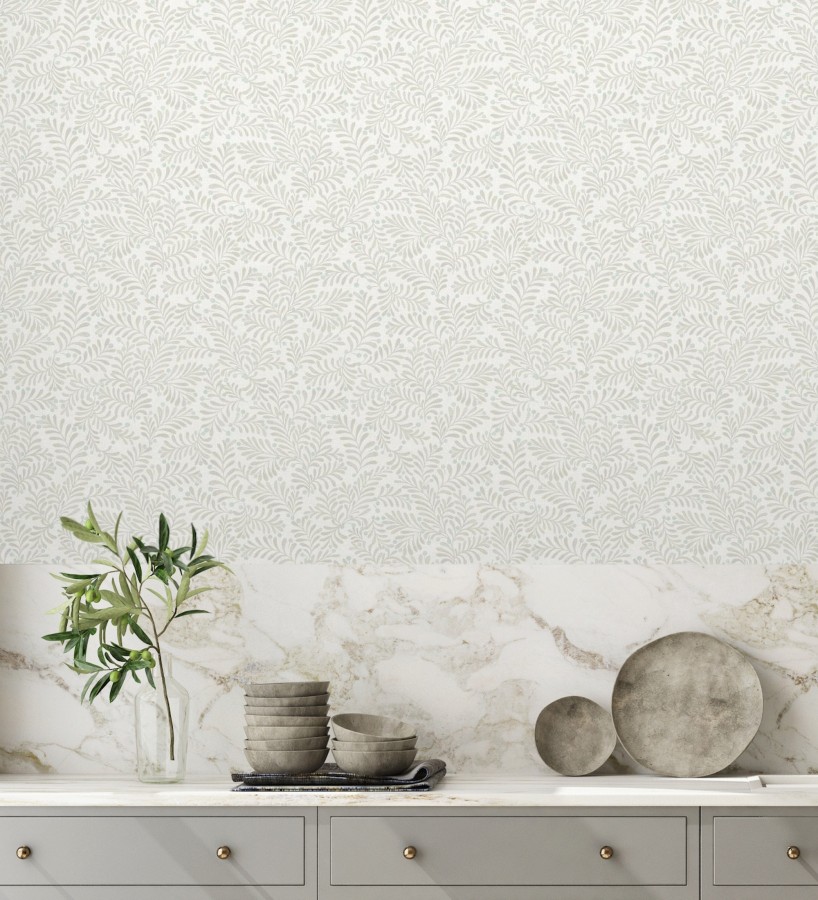 Papel pintado ramas beige y bayas fondo lino texturizado blanco roto  Willowmere Sprigs 684298