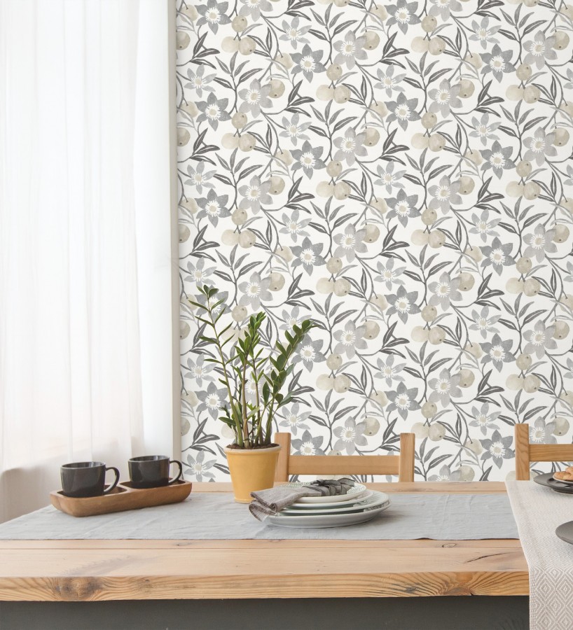 Papel pintado de frutas y flores estilo country tonos grises beige y negro  Rowan Nectarine 684304
