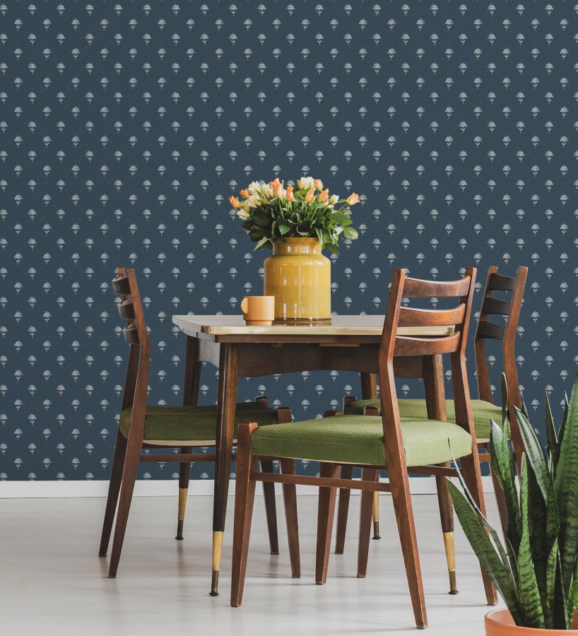 Papel pintado provenzal francés de flores pequeñas fondo azul  Willowmere Ditsy 684314