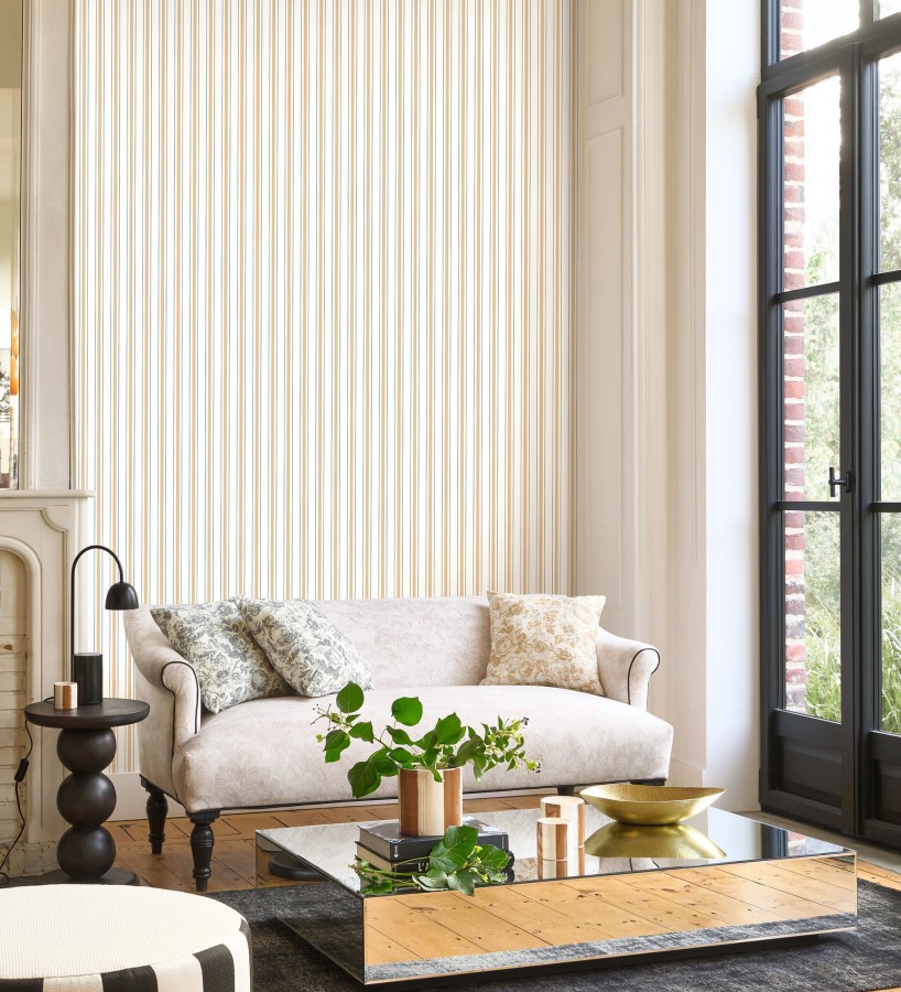 Papel pintado rayas clásicas finas ocre  Albert Stripes 684437