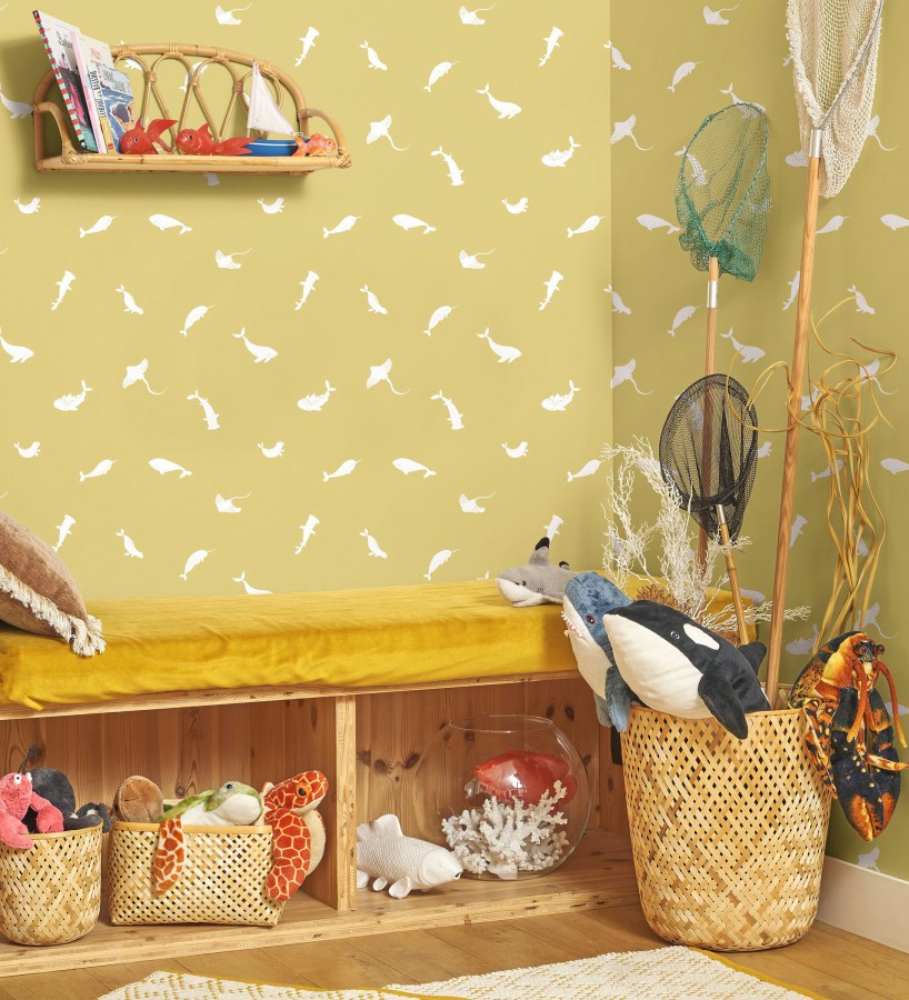 Papel pintado de peces ballenas tiburones y focas infantil color mostaza  Sydney Playful 684468