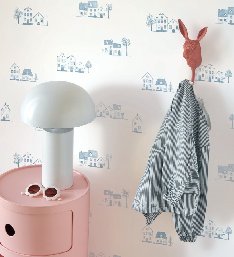 Papel pintado de casas dibujo infantil color azul  Cotswold Lovely 684479