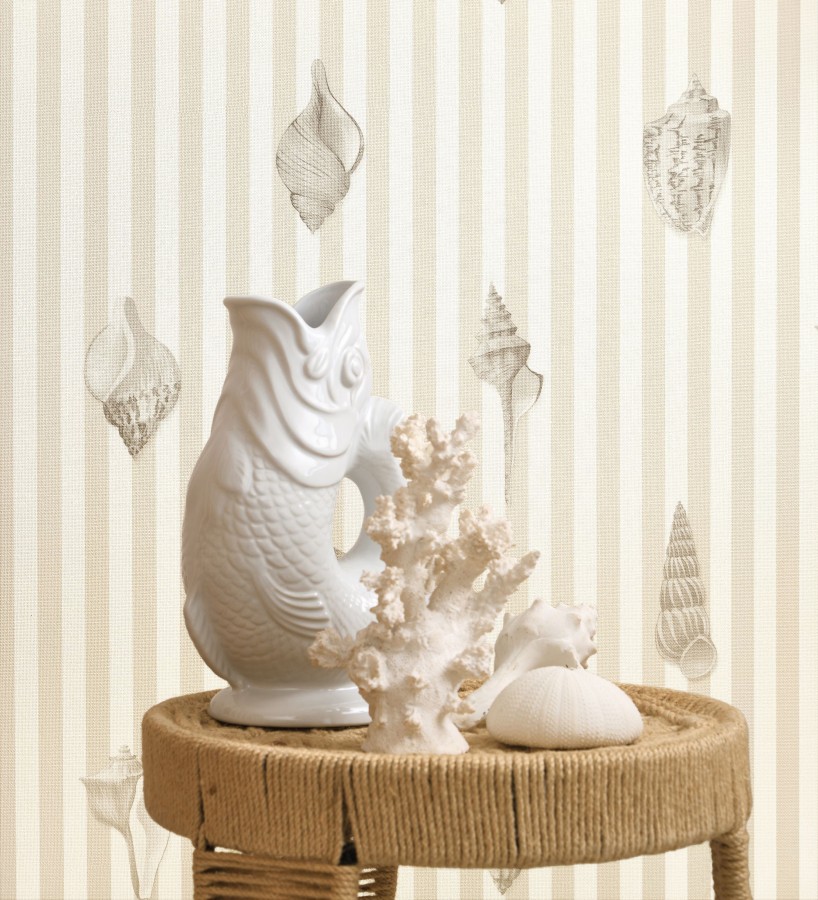 Papel pintado rayas beige conchas marinas tradicional  Coll Coastal 684518