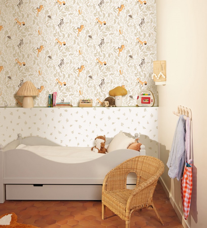 Papel pintado infantil de ciervos erizos mapaches y búhos  Robin Chirpy 684566