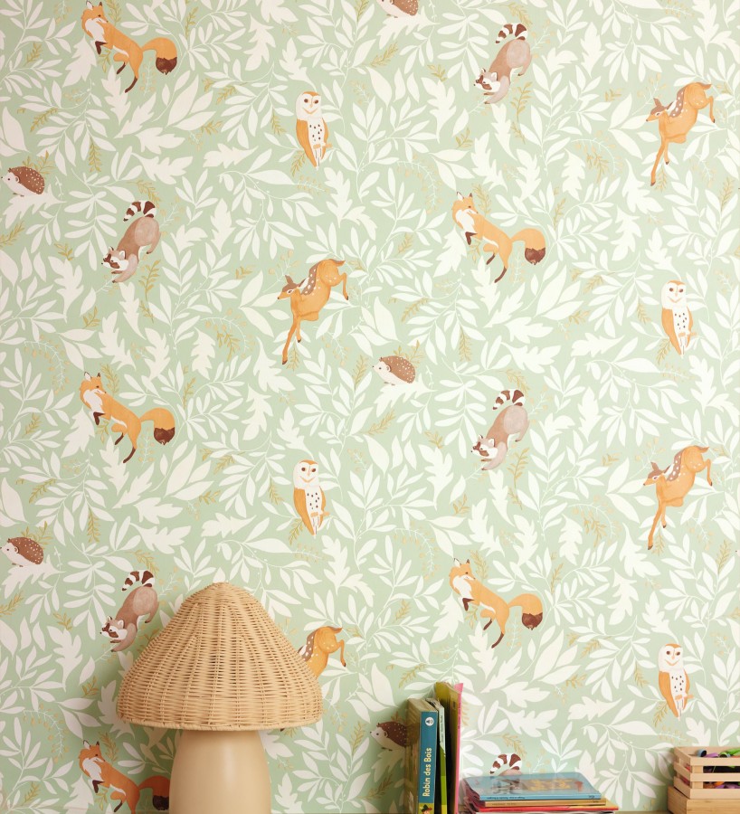 Papel pintado infantil de ciervos erizos mapaches y búhos  Robin Chirpy 684568