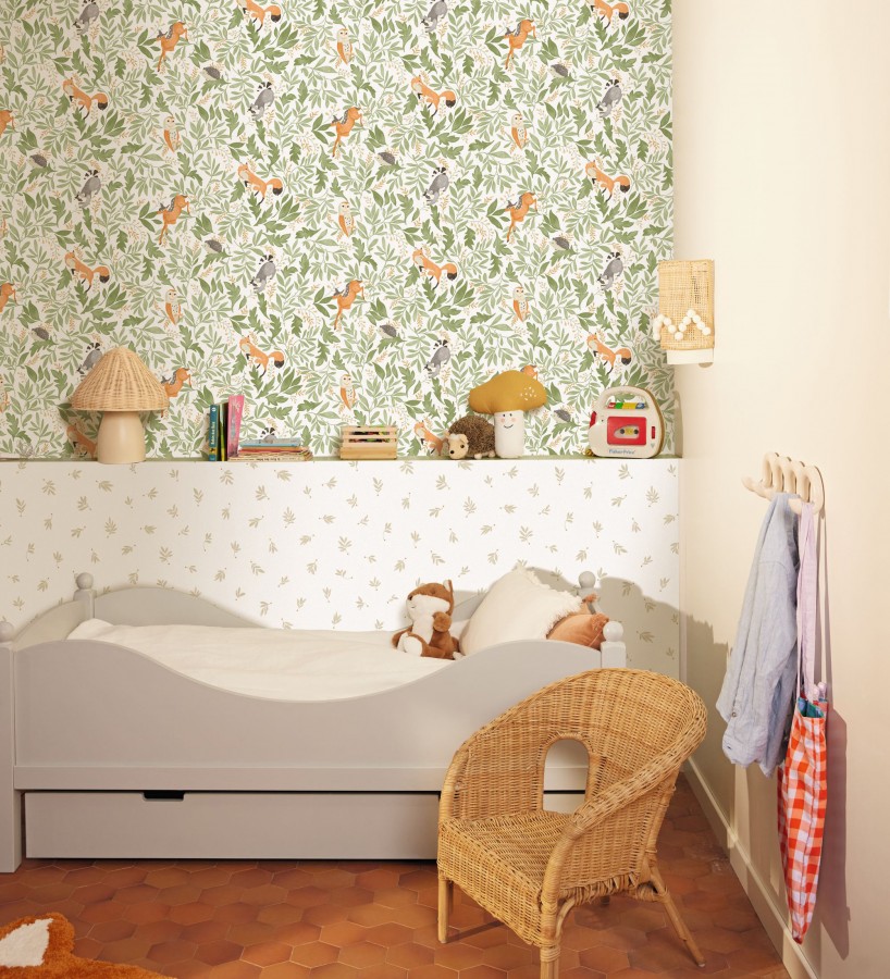 Papel pintado infantil de ciervos erizos mapaches y búhos  Robin Chirpy 684569