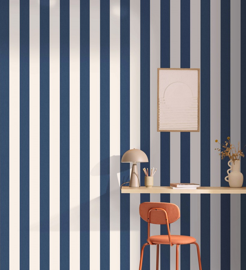 Papel pintado de rayas color azul y blanco imitando al tejido de lino  Garbo Stripes 684593