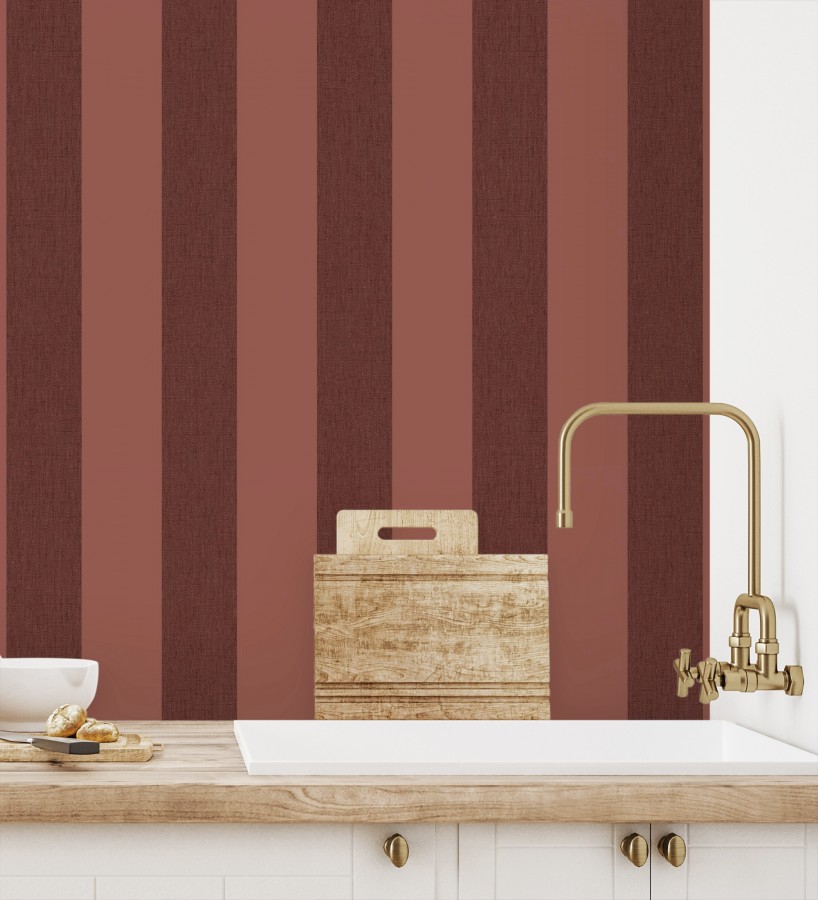 Papel pintado de rayas color burdeos y rojo imitando al tejido de lino  Garbo Stripes 684595