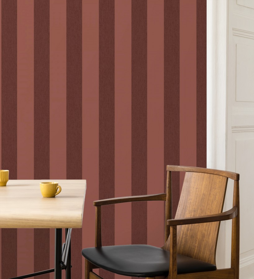 Papel pintado de rayas color burdeos y rojo imitando al tejido de lino  Garbo Stripes 684595