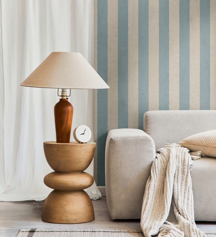 Papel pintado de rayas textiles azul cielo desgastadas  Kalinoa Stripe 684659