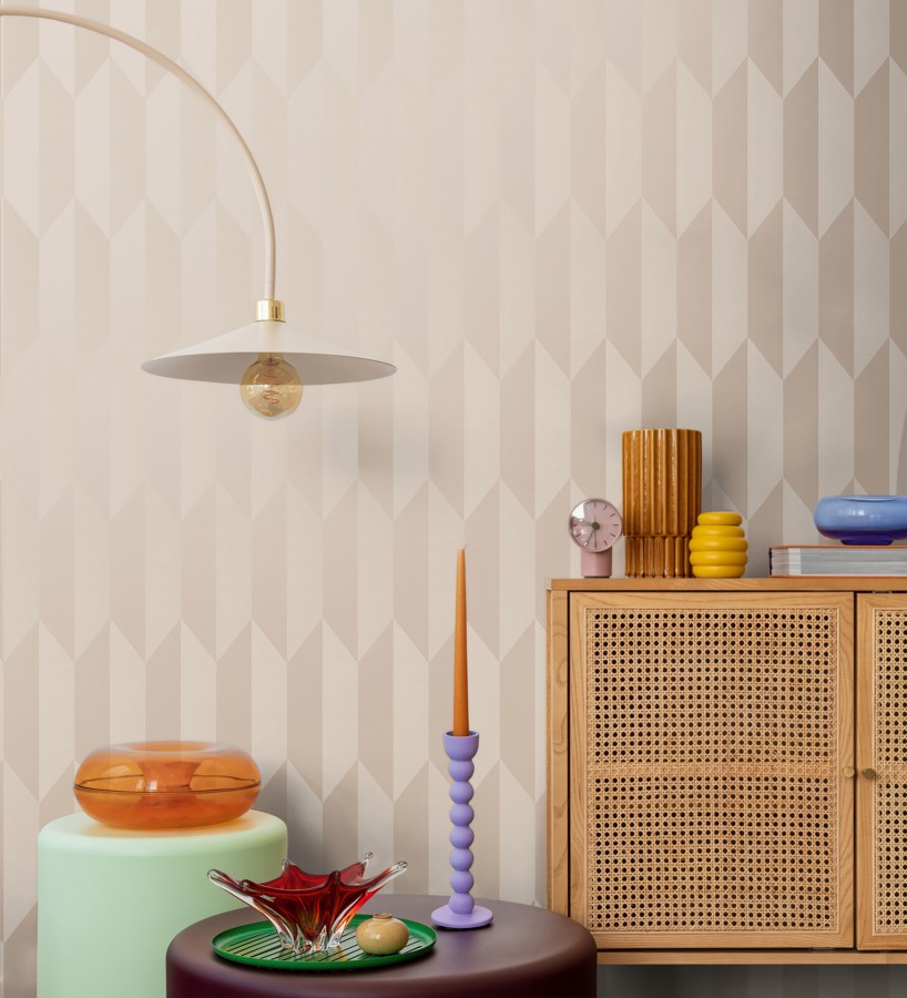 Papel pintado geométrico de prismas metalizados color beige  Rhine Metric 684695