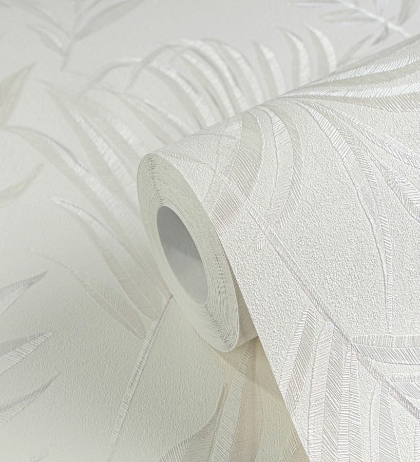 Papel pintado de hojas bordadas sobre fondo texturado en blanco roto  Selene Ethereal 684703