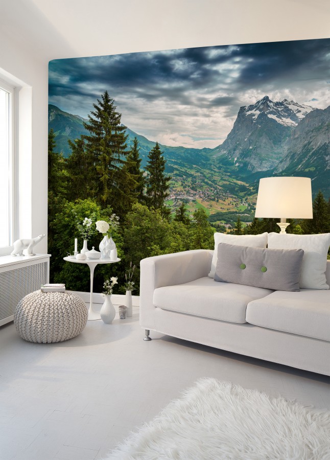 Papel pintado mural valle alpino con aldea y cumbres nevadas  Nature Haven 684720