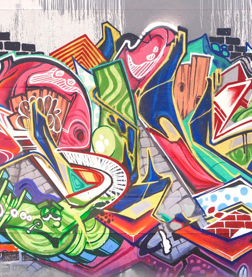 Papel pintado mural de arte urbano con graffitis abstractos y colores vibrantes  Basquiat Graffiti 684769