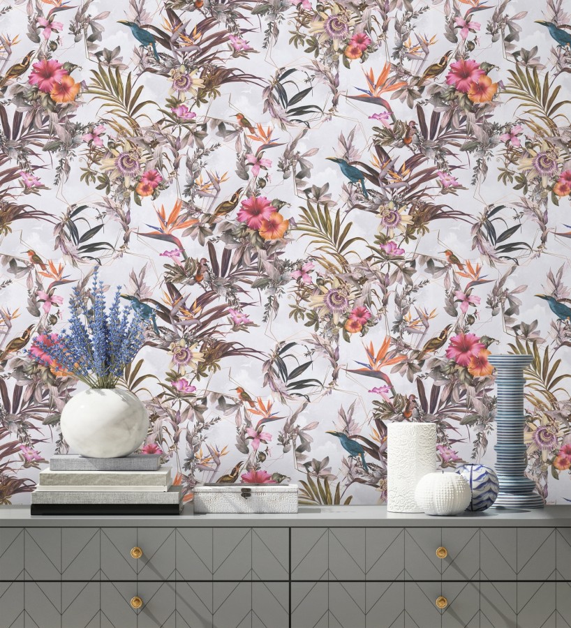 Papel pintado de flores tropicales y aves exóticas con diseño de selva densa  Zekko Savage 684797