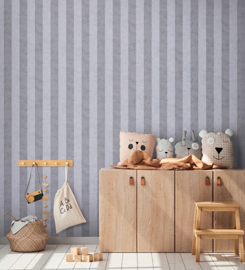 Papel pintado rayas lino desgastado bebé suave en tonos grises  Strype Cloudy 684844