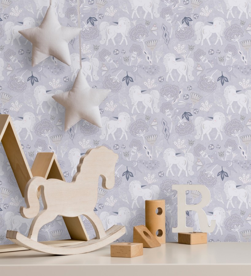 Papel pintado jardín de unicornios y zorros mágicos color gris lavanda  Foxy Magical 684860