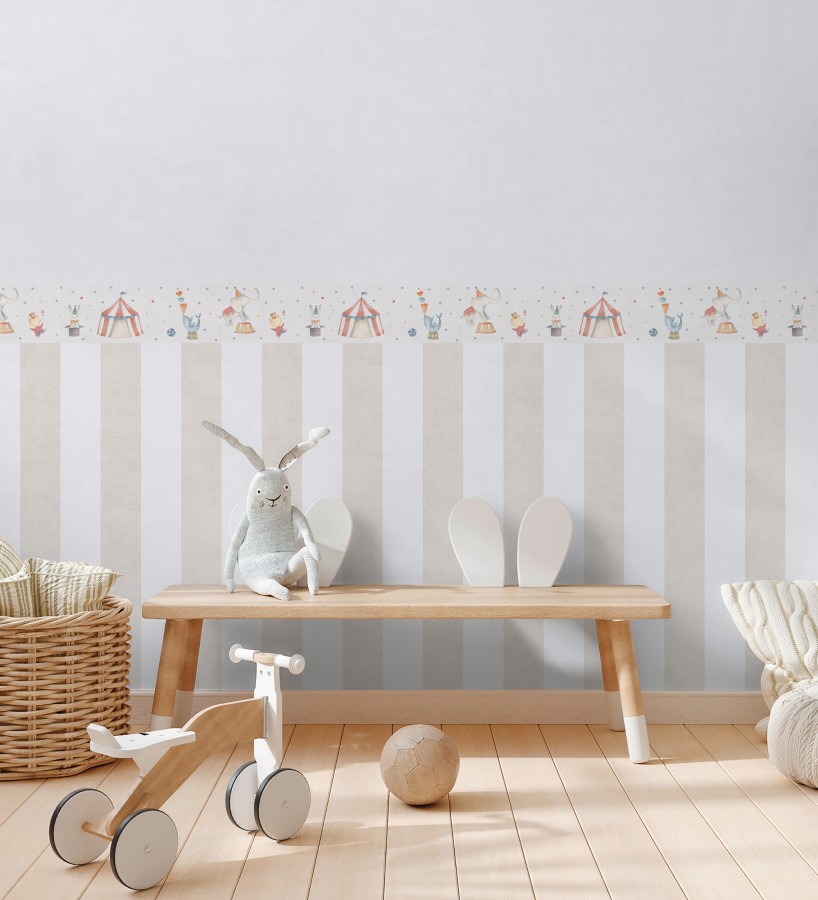 Cenefa de papel pintado circo mágico con animales fantásticos  Playful Circus 684875
