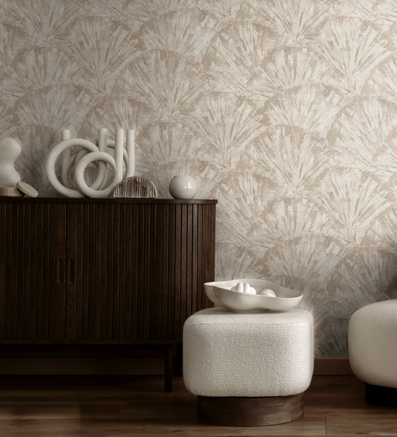 Papel pintado abanicos al óleo texturizado tonos arena  Bellagio Gilded 684885