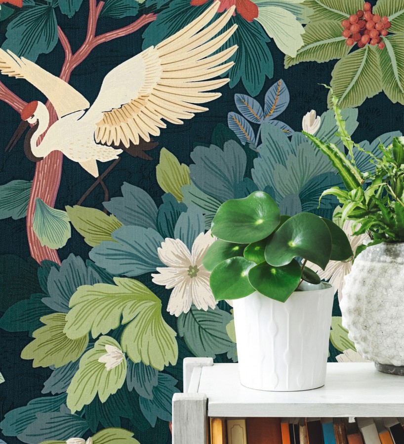 Papel pintado jardín japonés con grullas y flores fondo azul oscuro  Sakura Vibrant 684996