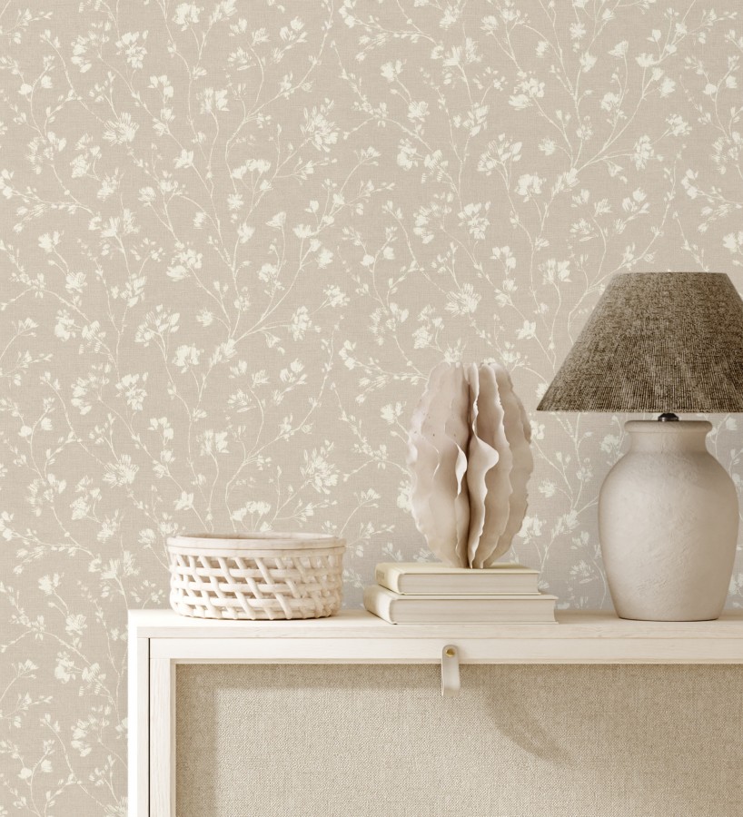 Papel pintado ramas silvestres tono blanco roto fondo beige  Isadora Ethereal 685102