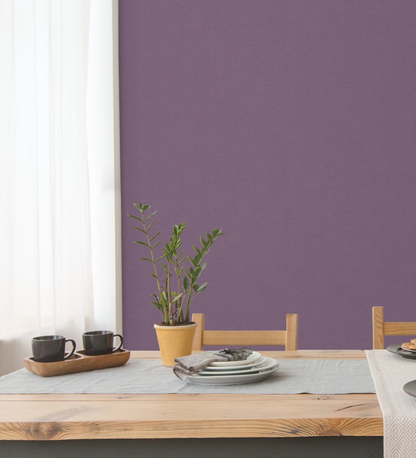 Papel pintado liso con textura lienzo pintado color amatista  Brighton Amethyst 685362